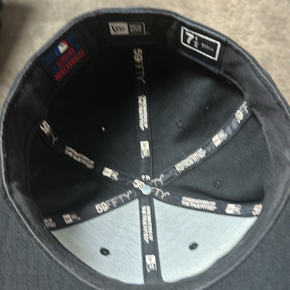 59/FIFTY LA Dodgers Cap Fantastic condition/worn once/Cap sticker still on it. - Picture 5 of 5